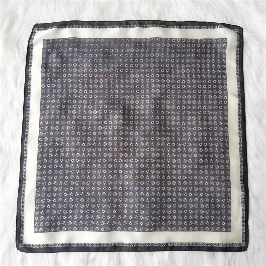 Foulard "L'Essence du Luxe"
