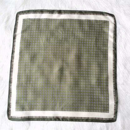 Foulard "L'Essence du Luxe"
