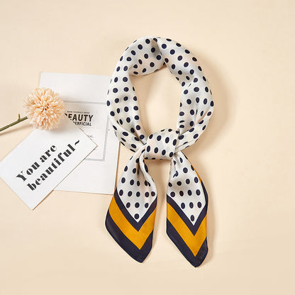 Foulard "Rétro Chic" en Soie