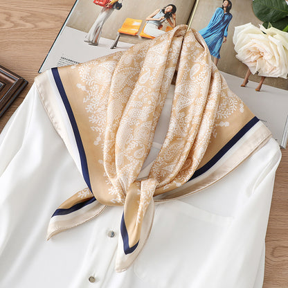 Foulard "Motifs Élégants" en Soie