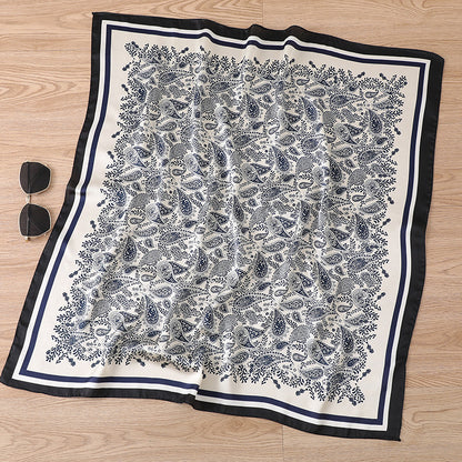 Foulard "Motifs Élégants" en Soie