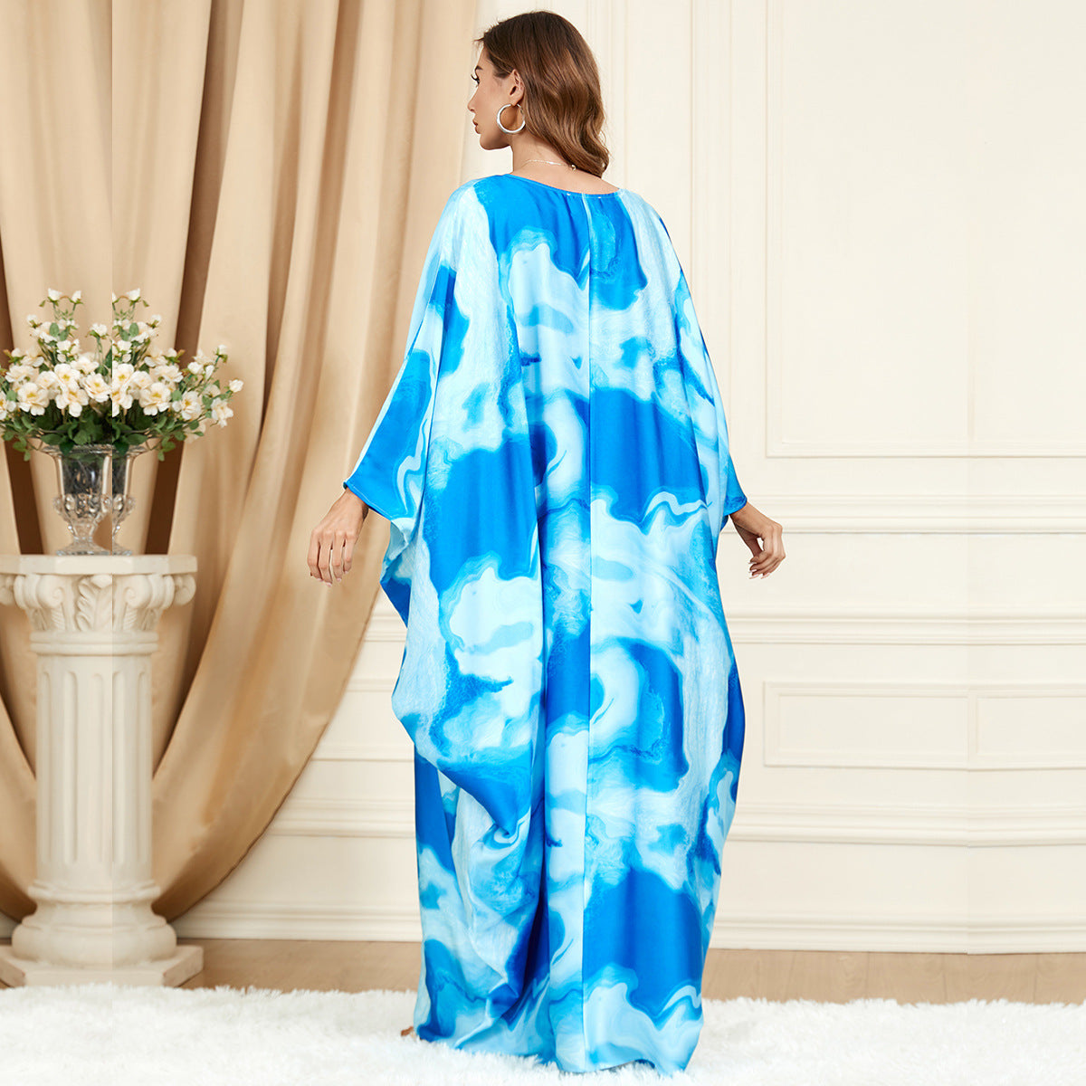 Ombres Élégantes – Robe Caftan à Imprimé Marbré