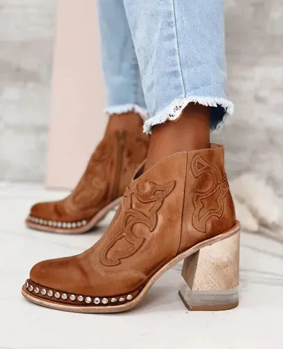 Tanus Spirit – Bottines Sculptées à Talon Carré & Charme Sauvage