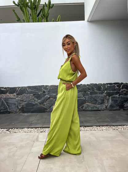 Jumpsuit Élégance Divine – La fluidité au service du style