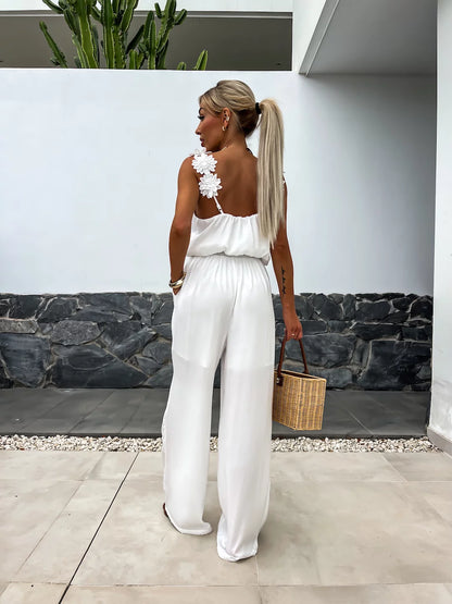 Jumpsuit Élégance Divine – La fluidité au service du style