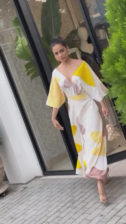 Ombre Sereine – Robe Longue Ample à Élégance Silencieuse
