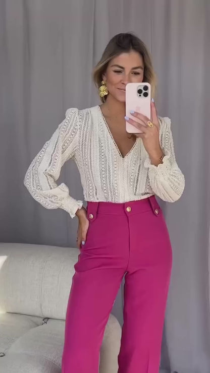 Ivory Touch – Blouse Dentelle au Charme Subtil